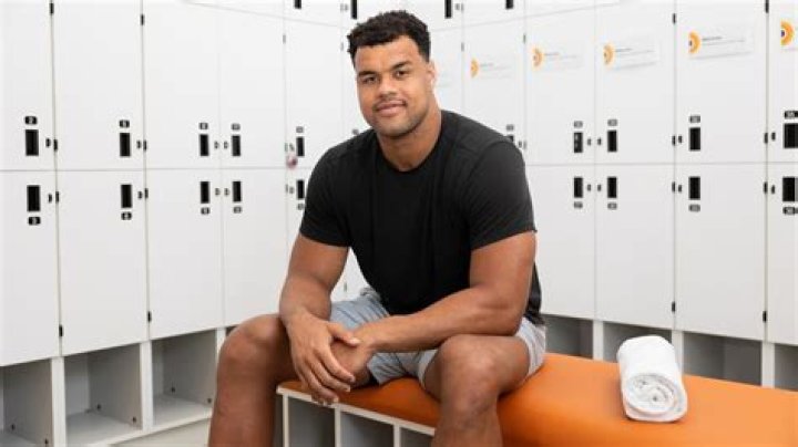 Arik Armstead contract, salary and net worth explored 1 Arik Armstead