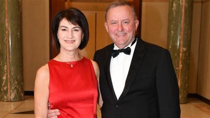 Carmel Tebbutt: Who is Anthony Albanese estranged wife? 1 Carmel Tebbutt and Anthony Albanese source thedailymail