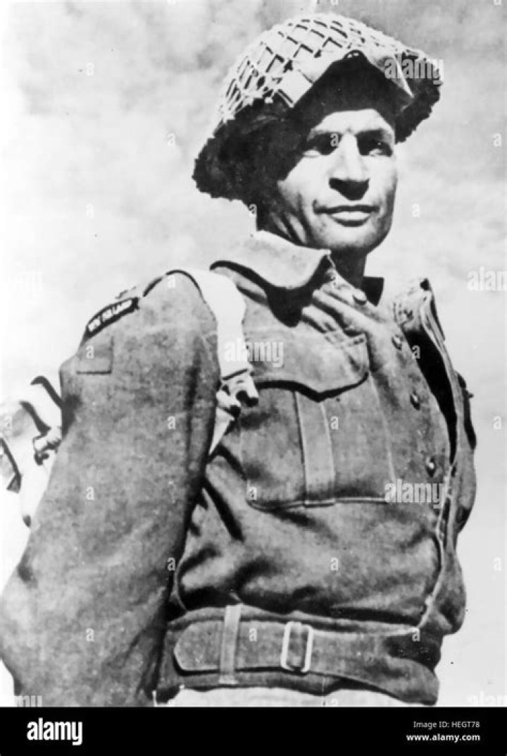 Charles Upham Charles Upham