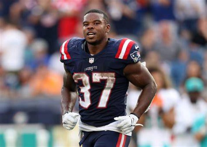 Damien Harris contract, salary and net worth explored 1 Damien Harris contract, salary and net worth explored