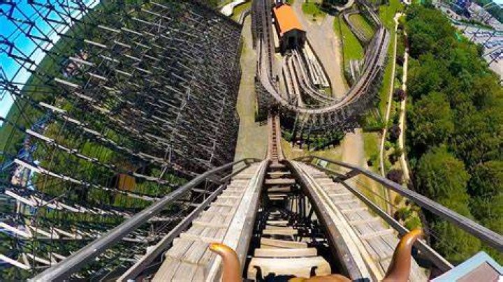 EL Toro Roller Coaster