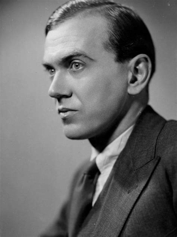 Graham Greene Graham Greene