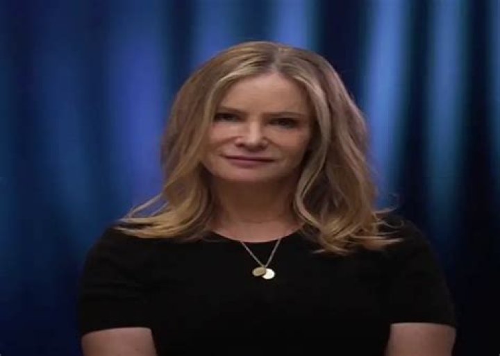 Jennifer Jason ... Biography