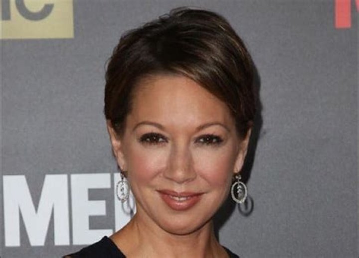 Lisa Joyner Biography